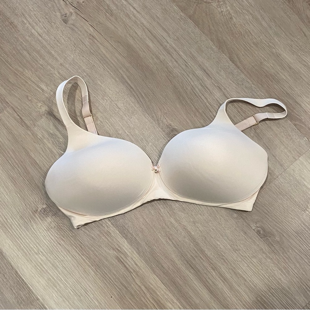 Soma Embraceable Wireless Bra 34DD